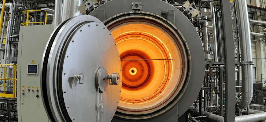 Vacuum Heat Treatment Furnace Manufacturing